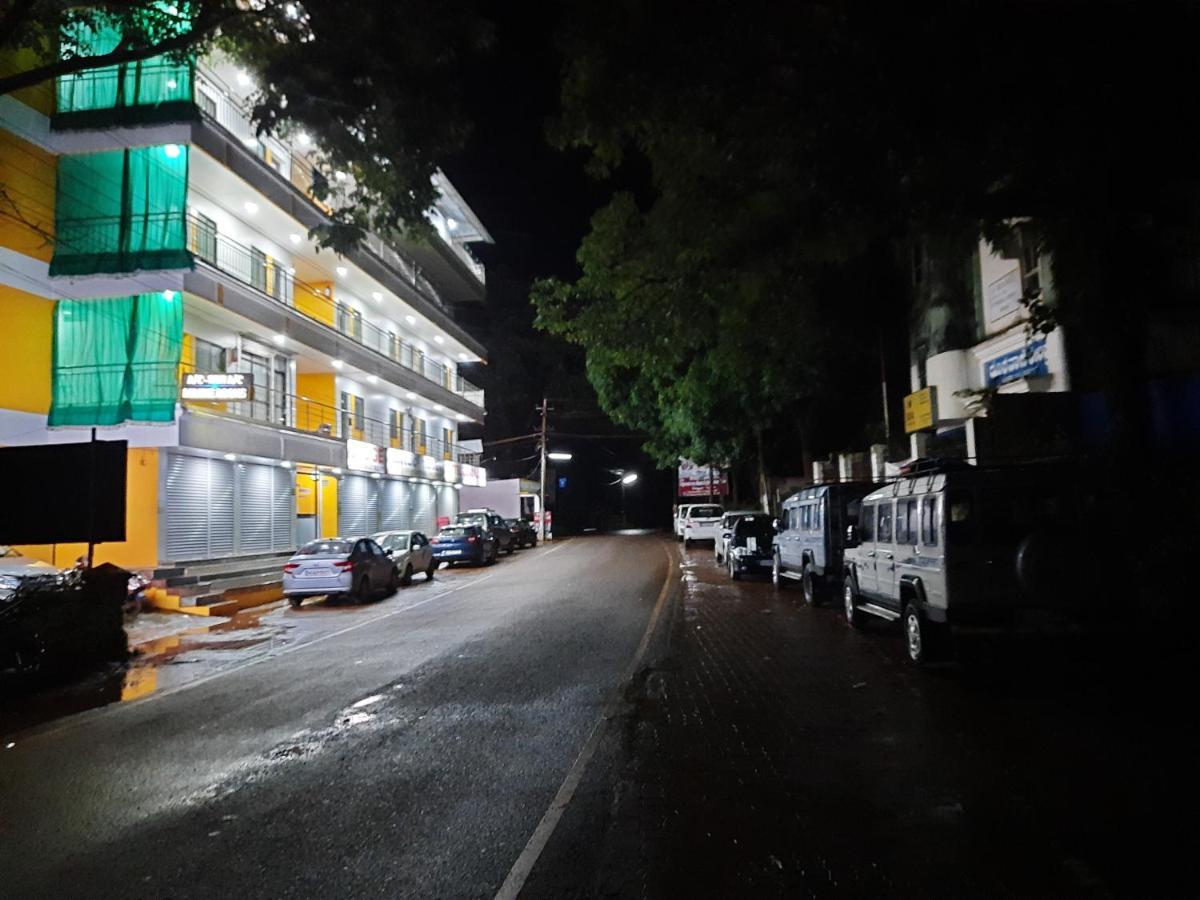Hotel Gananjaya Gokarna  Eksteriør bilde